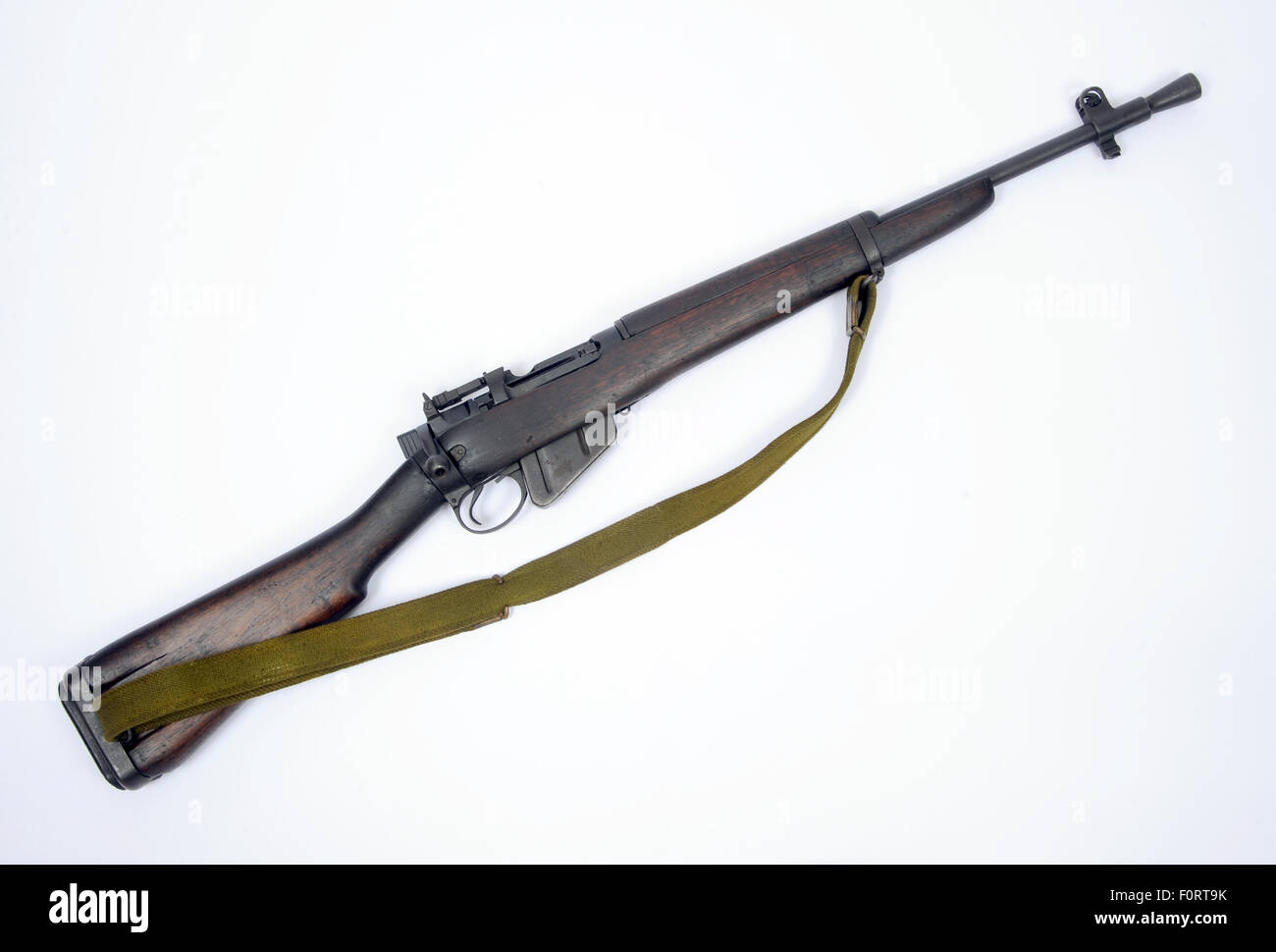 WW11 British Lee Enfield number five jungle carbine and bayonet as used in the Far East against the Japanese ww2 Stock Photo