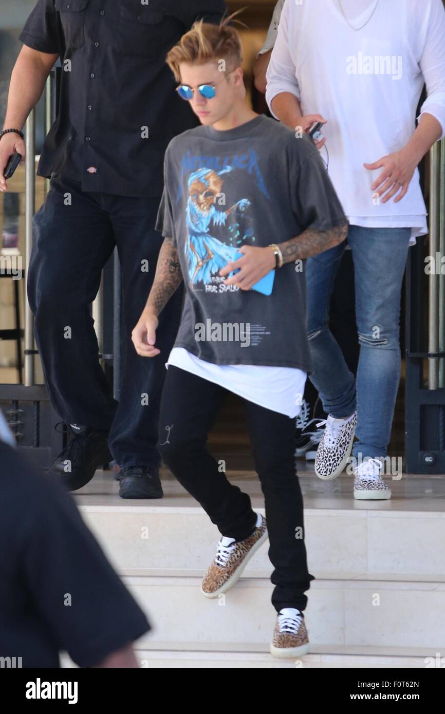 Justin Bieber Barneys New York wearing a Metallica t-shirt Featuring: Bieber Los Angeles, California, United States When: 19 Jun 2015 Stock Photo -