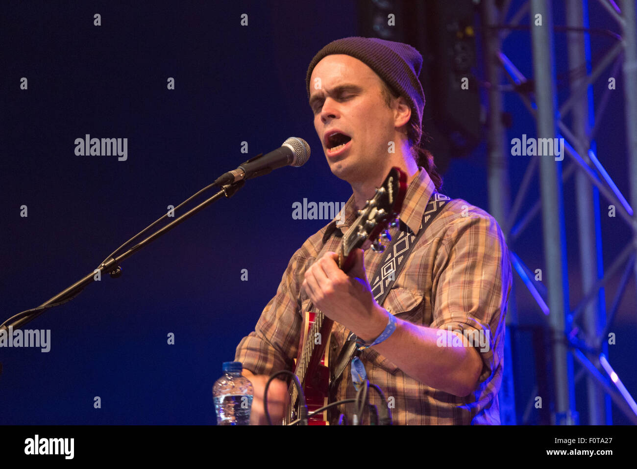 Peterp Roderick Peter broderick singer hi-res stock photography and images - Alamy