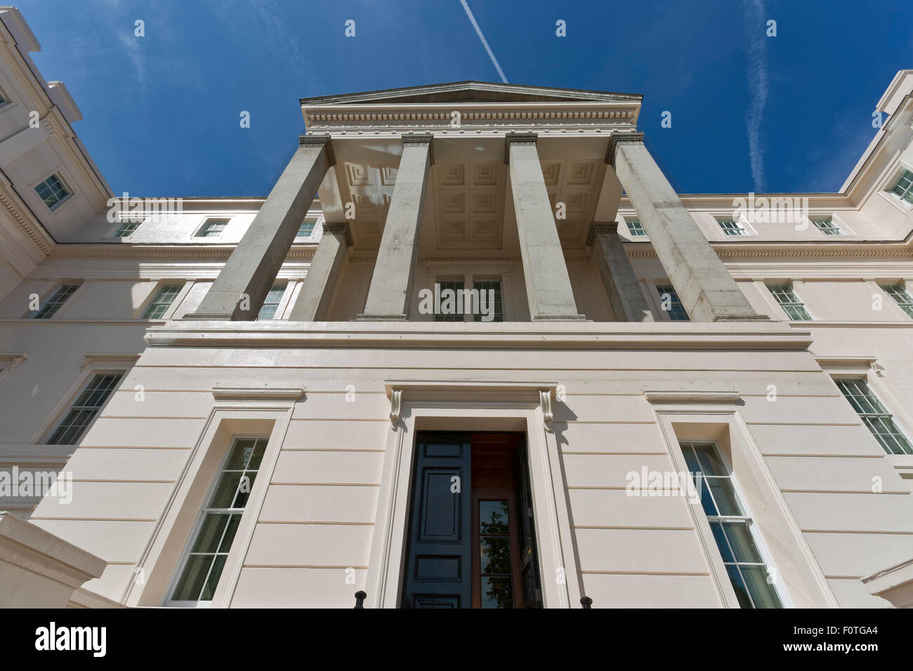 Lanesborough Hotel, colonnaded portico. Lanesborough Hotel, London, United Kingdom. Architect
