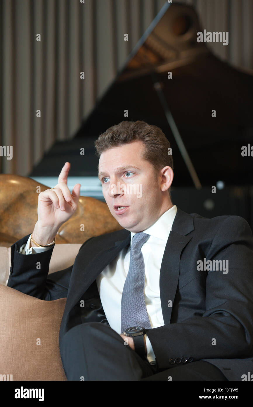 Nick candy christian hires stock photography and images Alamy