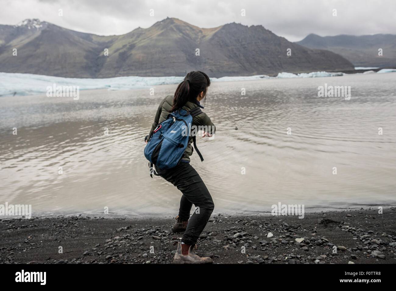 Skimming hires stock photography and images Alamy