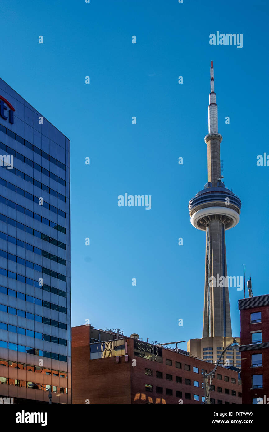 Vertical toronto scene cn tower hi-res stock photography and images - Alamy