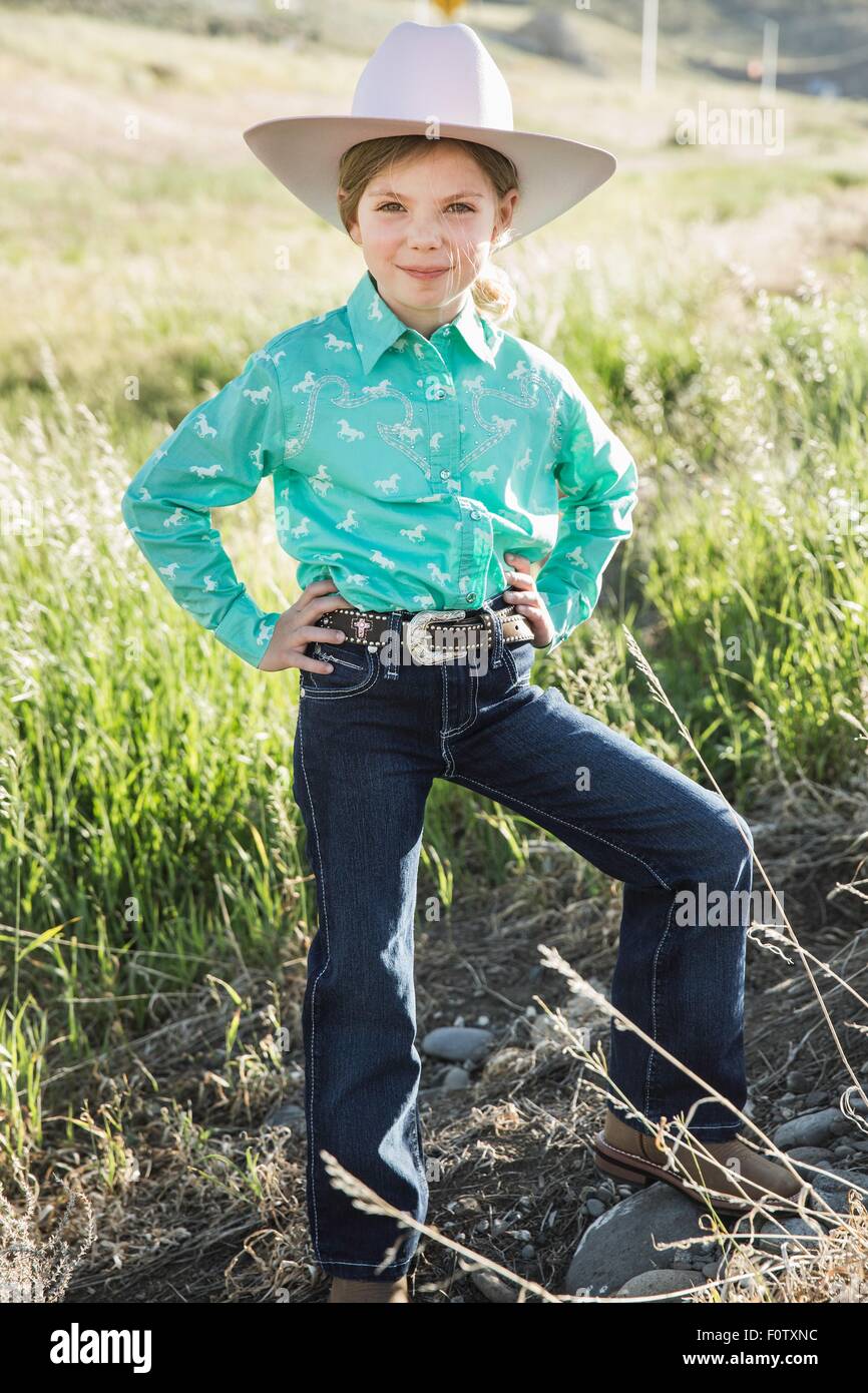Wearing cowboy hat hi-res stock photography and images - Alamy