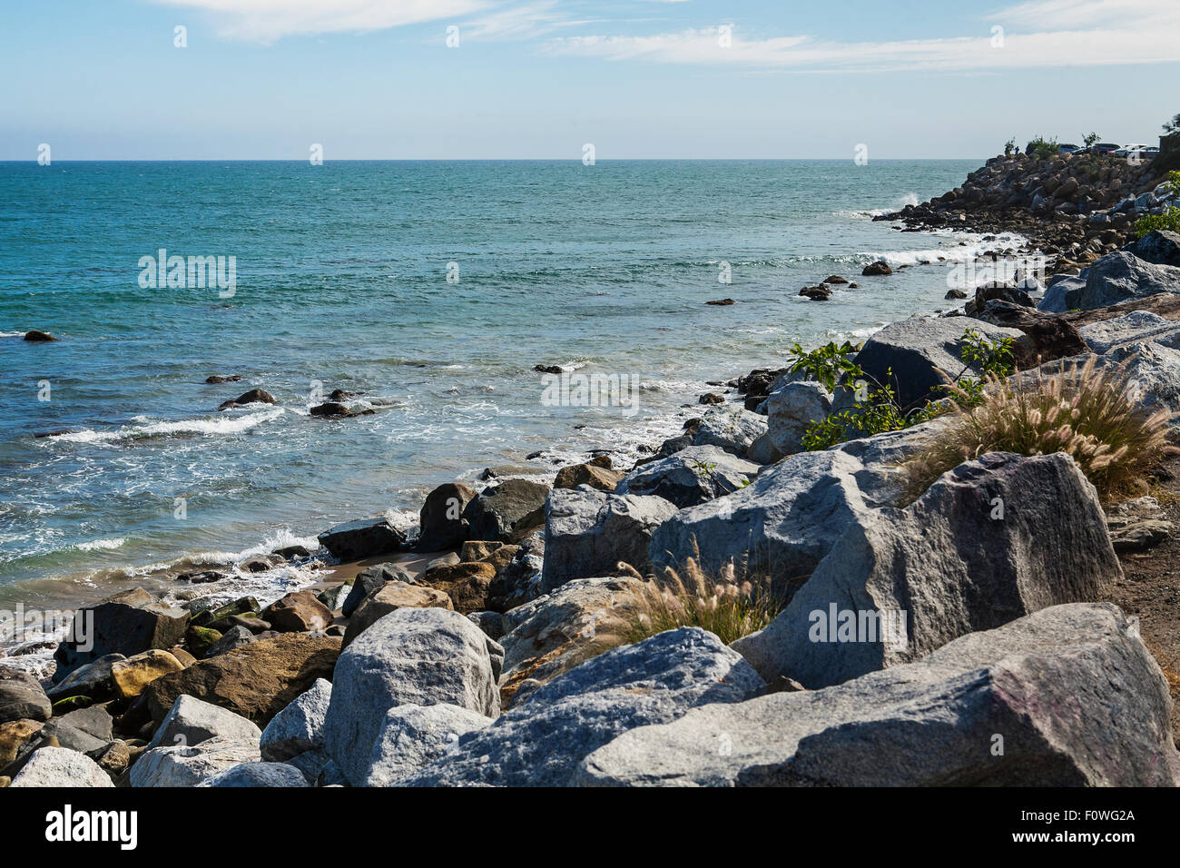 Central california coastal erosion hi-res stock photography and images ...