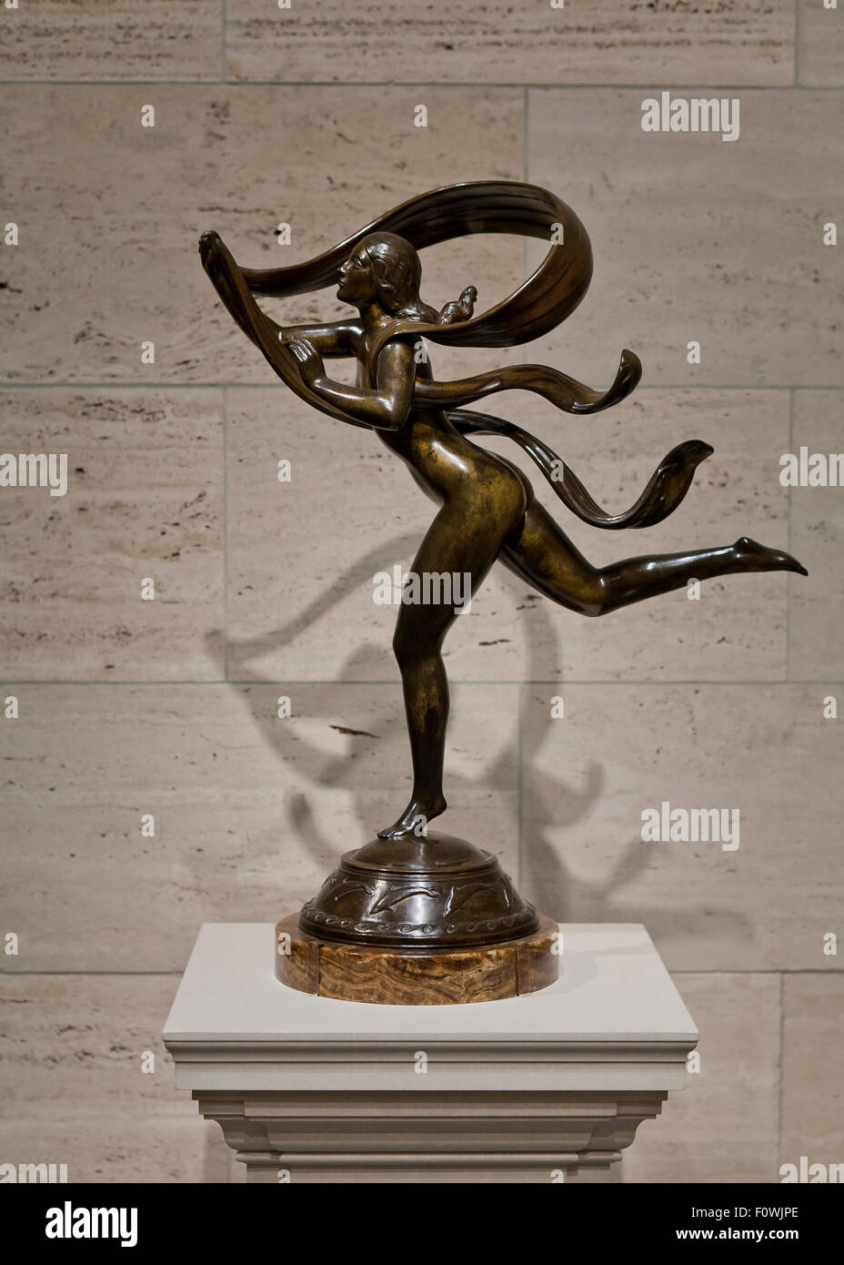 Sculptor paul manship hires stock photography and images Alamy