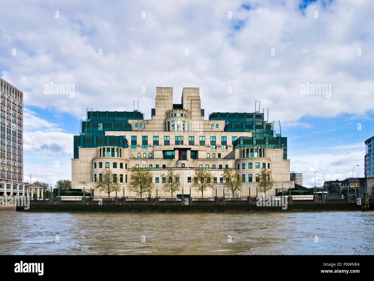 The British Secret Intelligence Service (MI6) headquarters building at Vauxhall, seen from the River Thames, London England UK Stock Photo