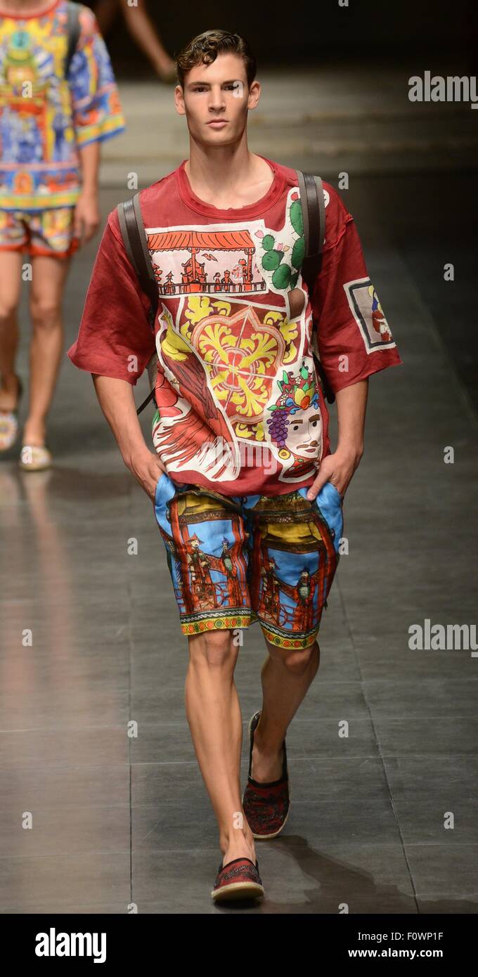 Milan Men's Fashion Week Spring/Summer 2016 - Dolce & Gabbana - Catwalk  Featuring: Model Where: Milan, Italy When: 20 Jun 2015 C Stock Photo - Alamy
