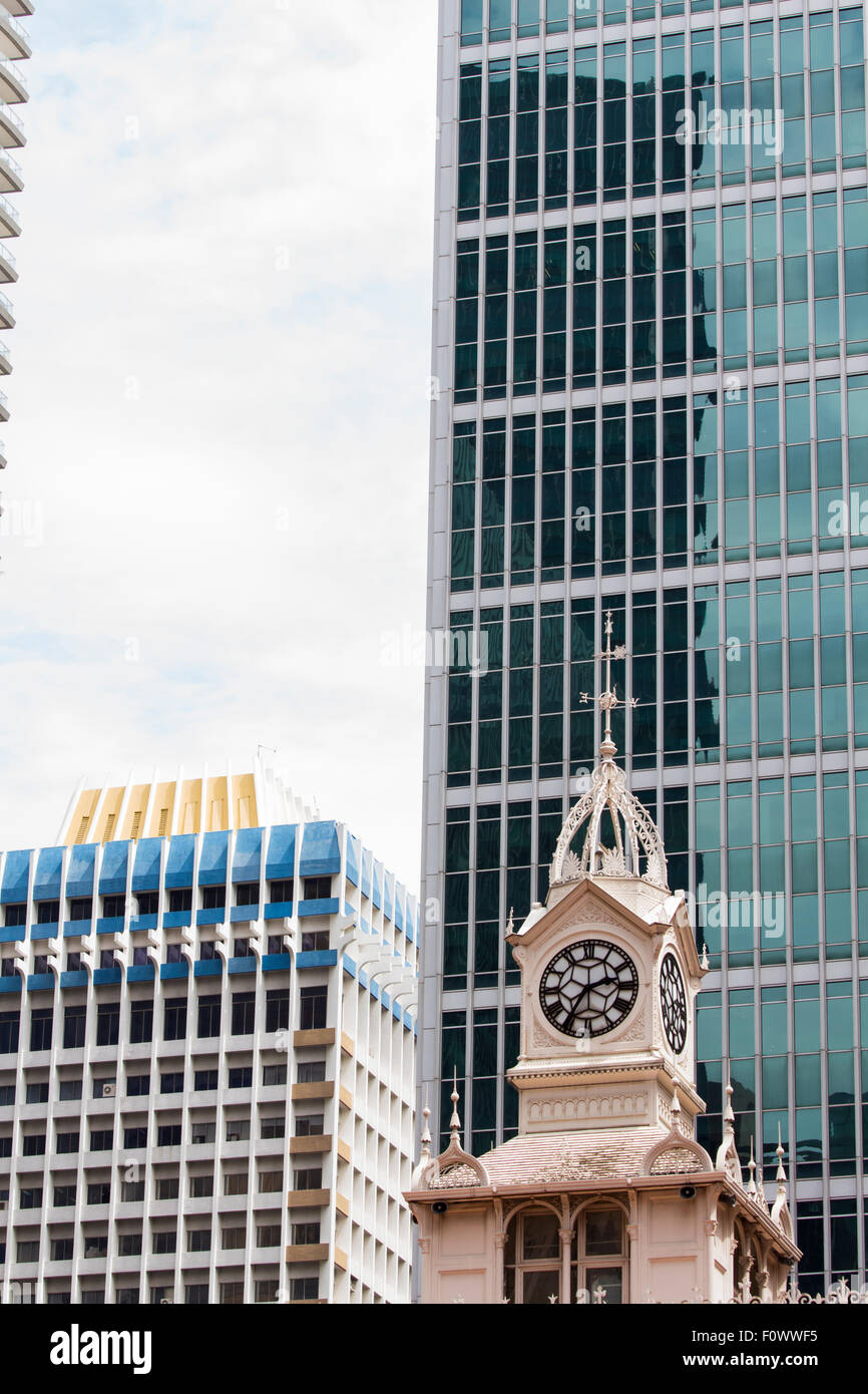 Clock tower of the Lau Pa Sat Market in Singapore Stock Photo Alamy