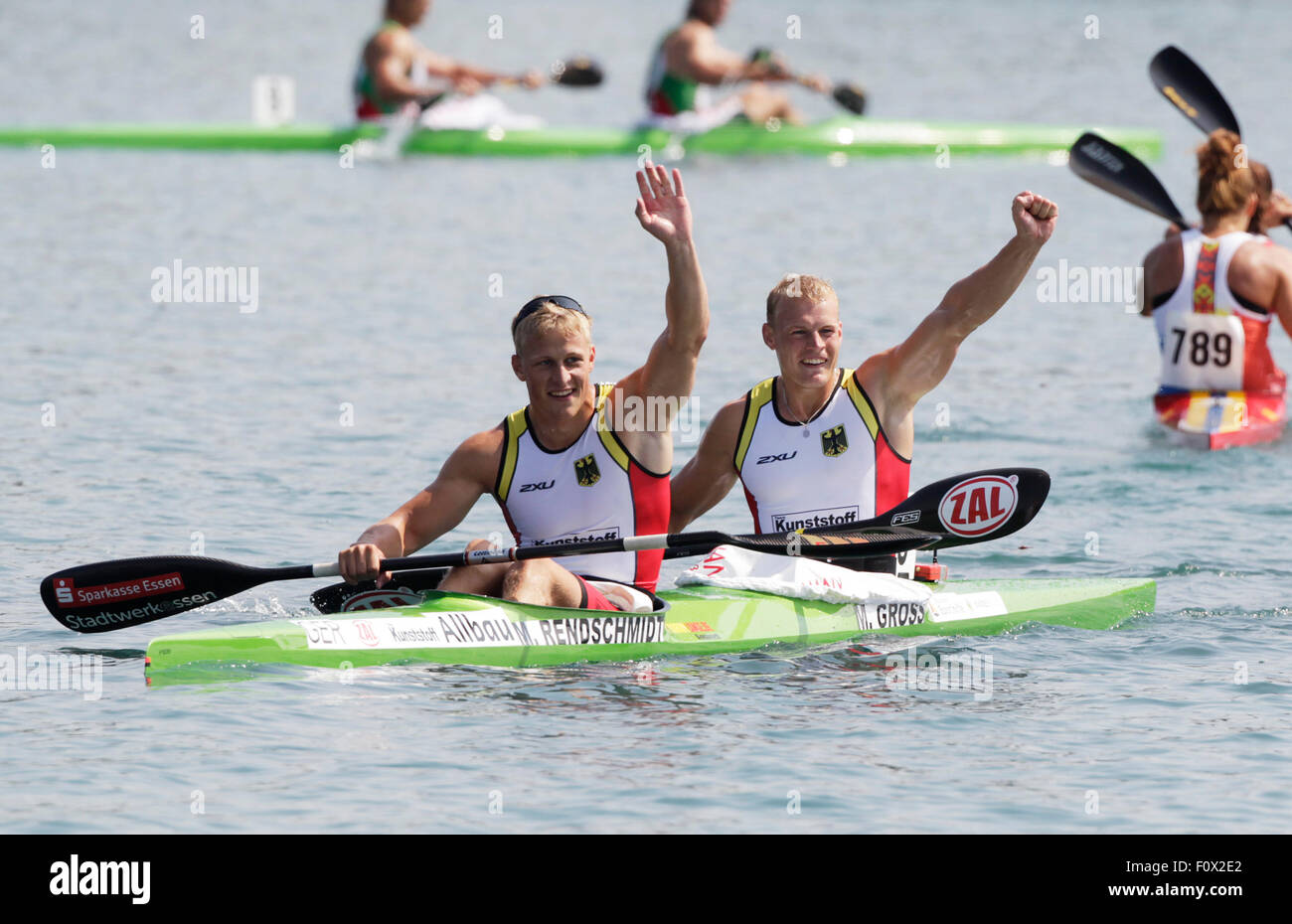 Segrat, Italy. 22nd Aug, 2015. Max Rendschmidt (L) and Marcus Gross of ...