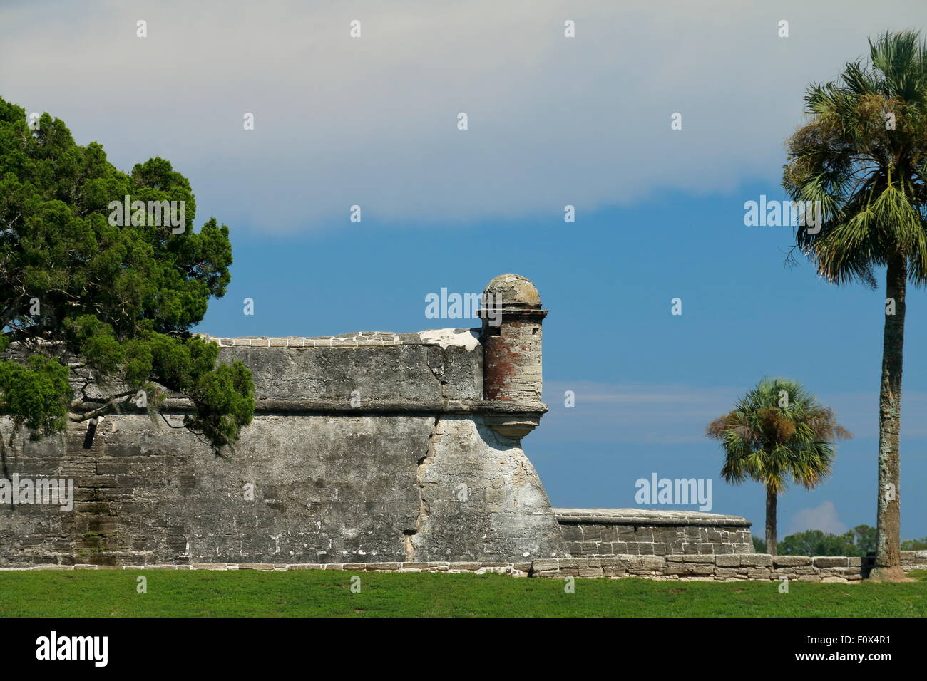 South west corner tower hi-res stock photography and images - Alamy