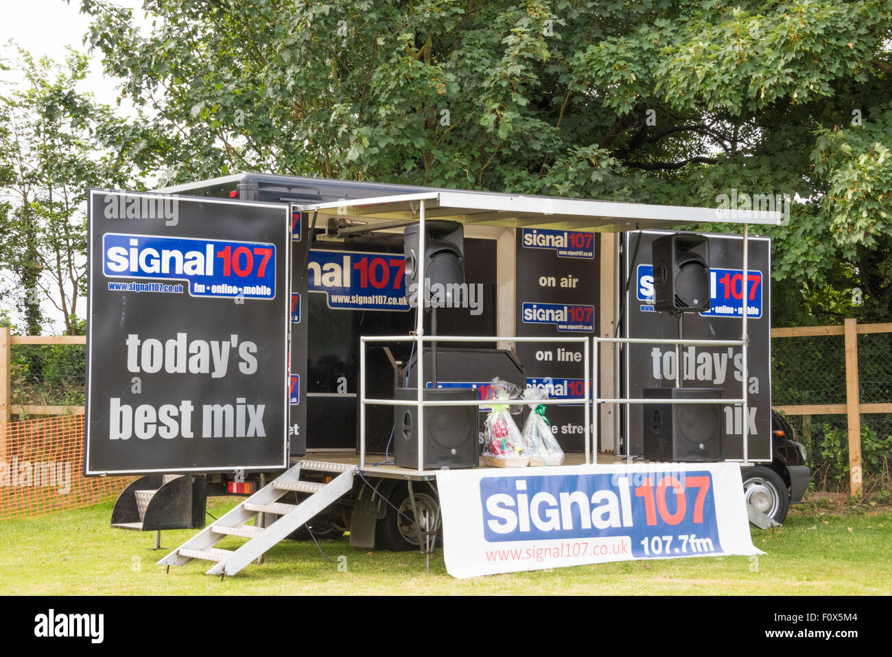 Charity stalls hires stock photography and images Alamy