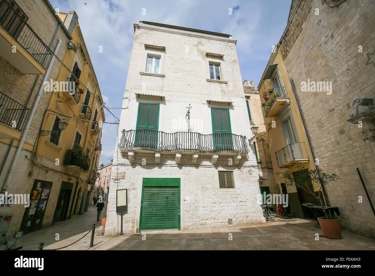 BARI, ITALY MARCH 16, 2015 Historic houses in the center of Bari