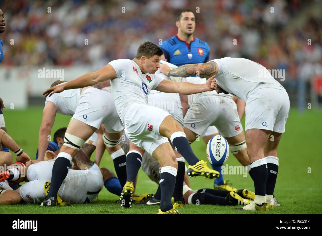 Stade de France, Paris, France. 22nd Aug, 2015. International rugby friendly between France and England. Ben Youngs (eng) kicks for position from the maul Credit:  Action Plus Sports/Alamy Live News Stock Photo