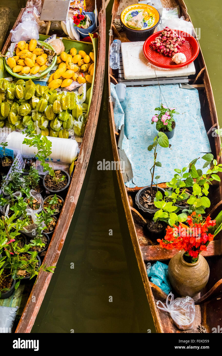 Damnoen Saduak Floating Market near Bangkok in Thailand Stock Photo