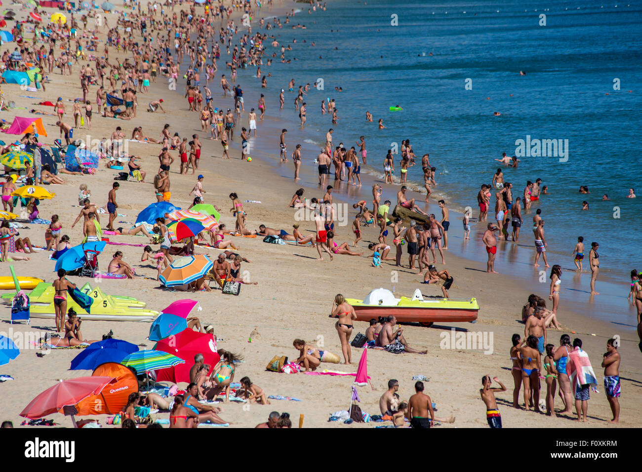 Sesimbra beach, Setubla peninsula, Portugal Stock Photo