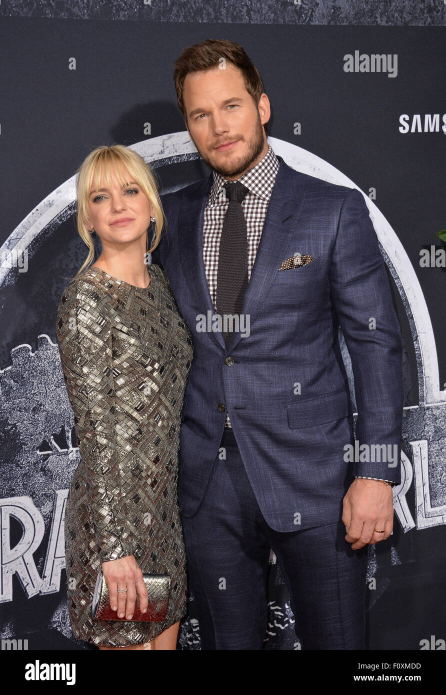 LOS ANGELES, CA - JUNE 10, 2015: Chris Pratt & wife Anna Faris at the world premiere of his movie 'Jurassic World' at the Dolby Theatre, Hollywood. Stock Photo