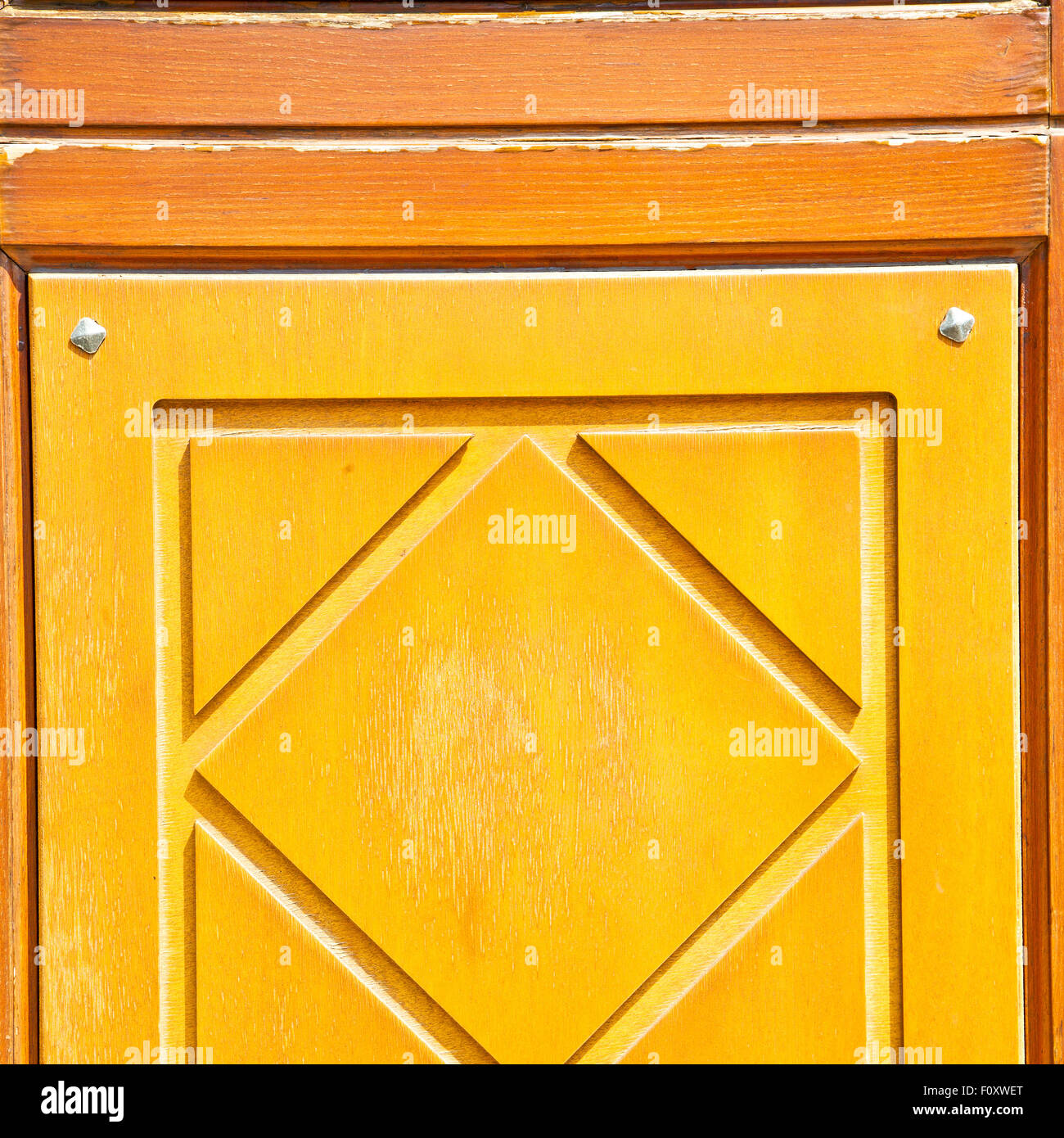 texture of a brown old door in italy europe Stock Photo - Alamy