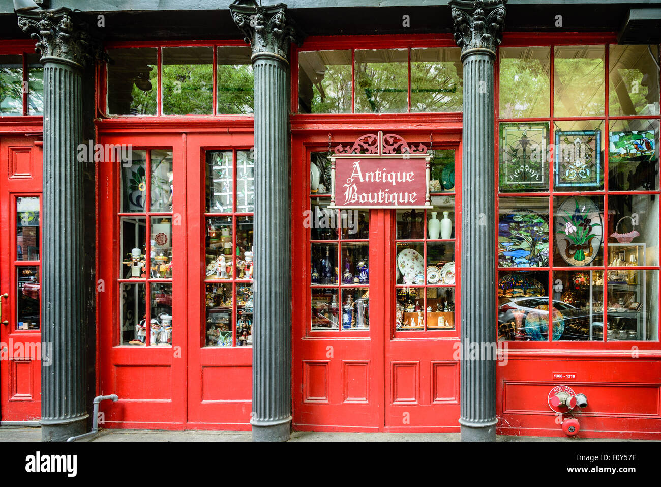 Antique Boutique and Delectable Collectibles, 1310 East Clay Street, Richmond, Virginia Stock Photo