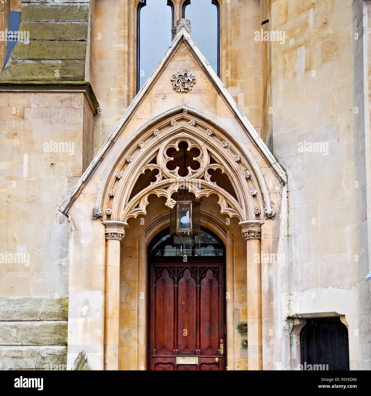 british in london england old construction and religion Stock Photo Alamy