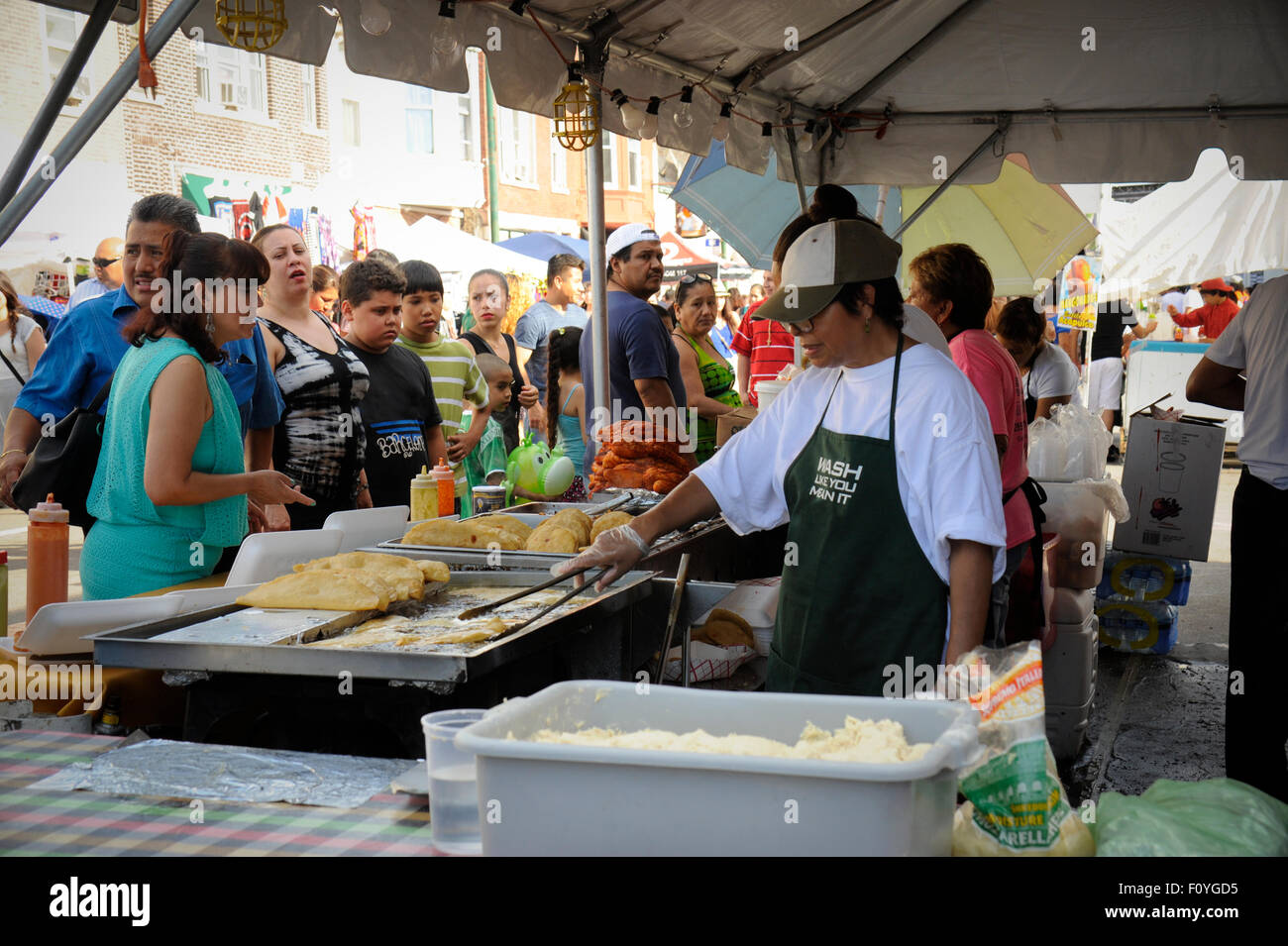 Mexican food being prepared at a local street festival in Chicago's Rogers Park neighborhood, Chicago, Illinois Stock Photo