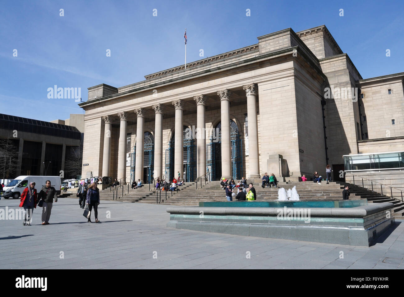 Sheffield City Hall and Barkers Pool public space, Sheffield city centre England. Neo classical architecture Stock Photo