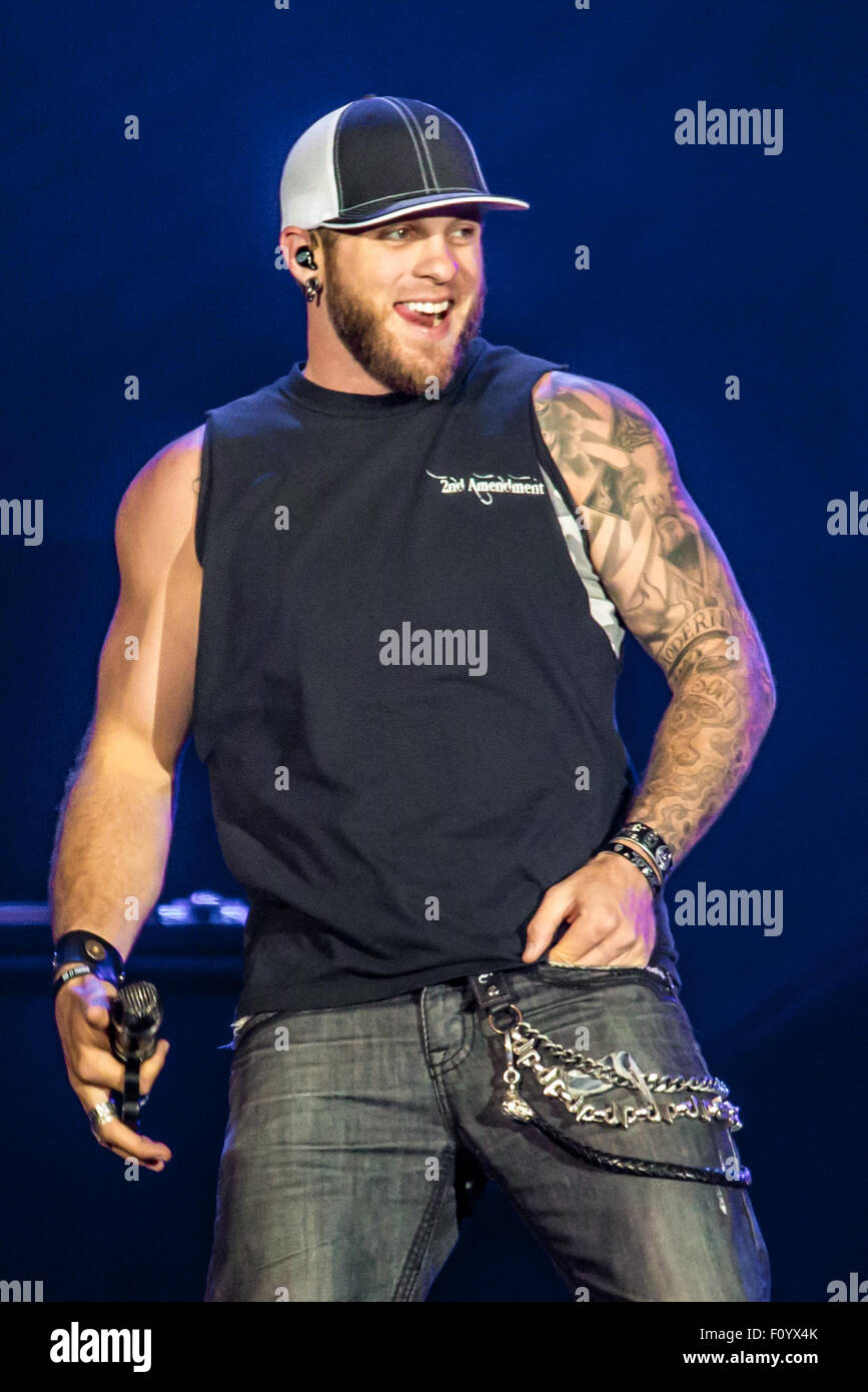 Detroit, Michigan, USA. 22nd Aug, 2015. BRANTLEY GILBERT performing on