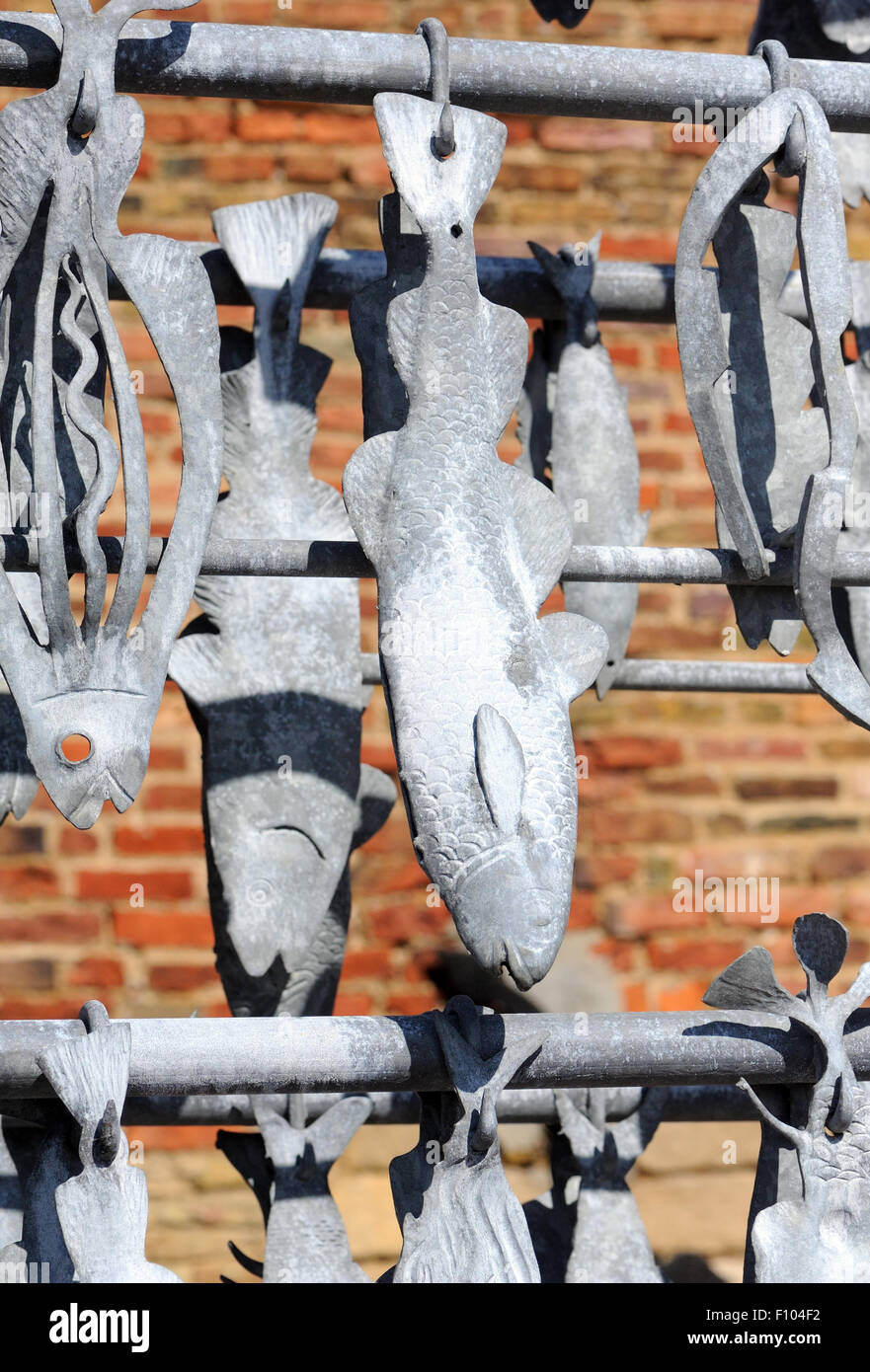 Fish sculpture detail hi-res stock photography and images - Alamy