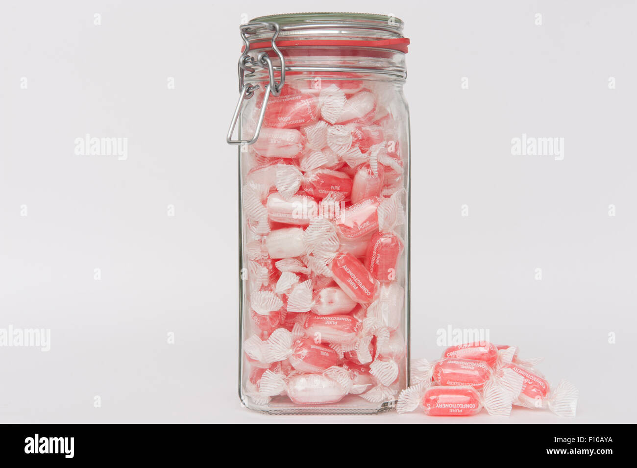 Jar of sweets hi-res stock photography and images - Alamy
