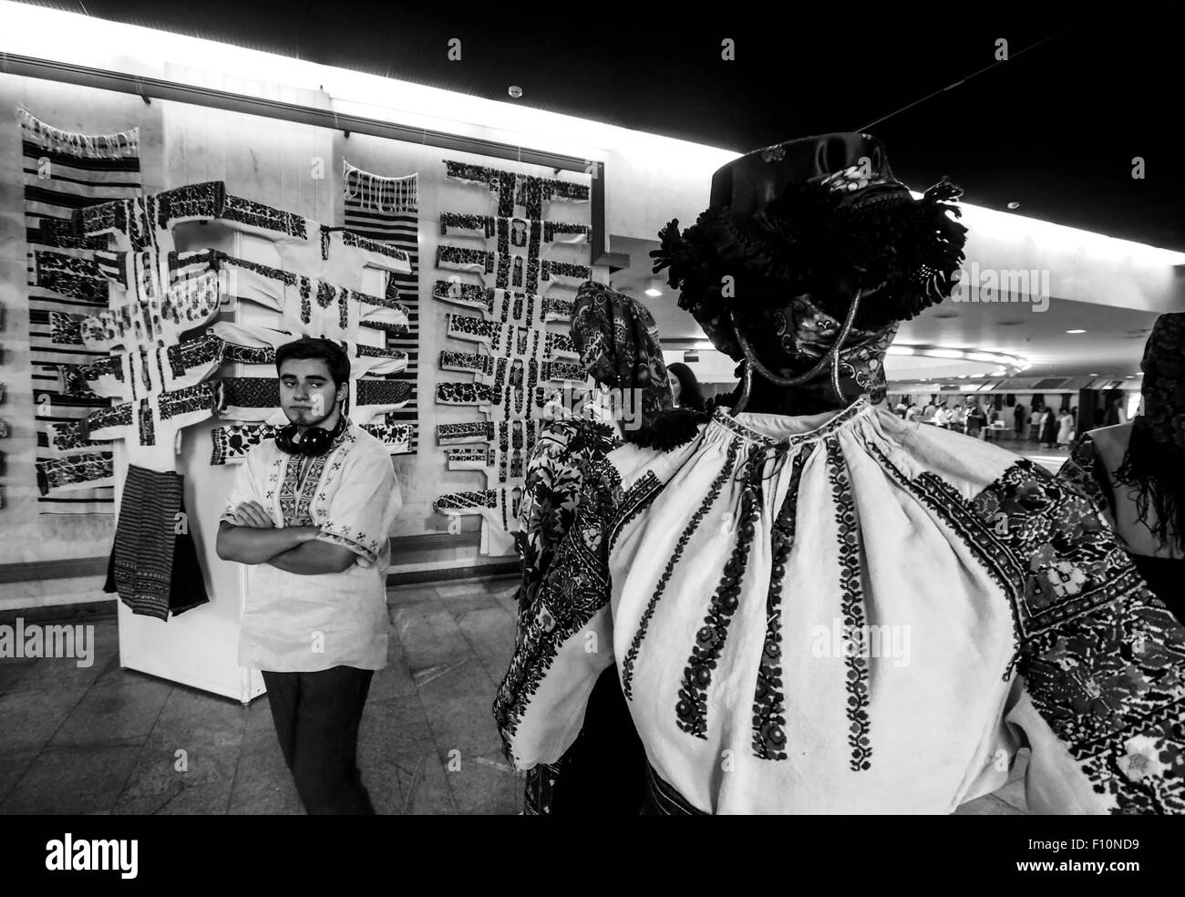Kiev, Ukraine. 24th Aug, 2015. Customers visiting the exposition of the Ukrainian national costume at the exhibition, which opened on Independence Day. -- Thousands of Ukrainians celebrate the 24 anniversary of Independence of Ukraine mass festivities in towns and villages across the country. This holiday marred by Russian aggression in the east of Ukraine and the occupation of the Crimea. Ukrainians are hoping that 25 Independence Day they will meet in a more peaceful environment. © Igor Golovnov/Alamy Live News Stock Photo