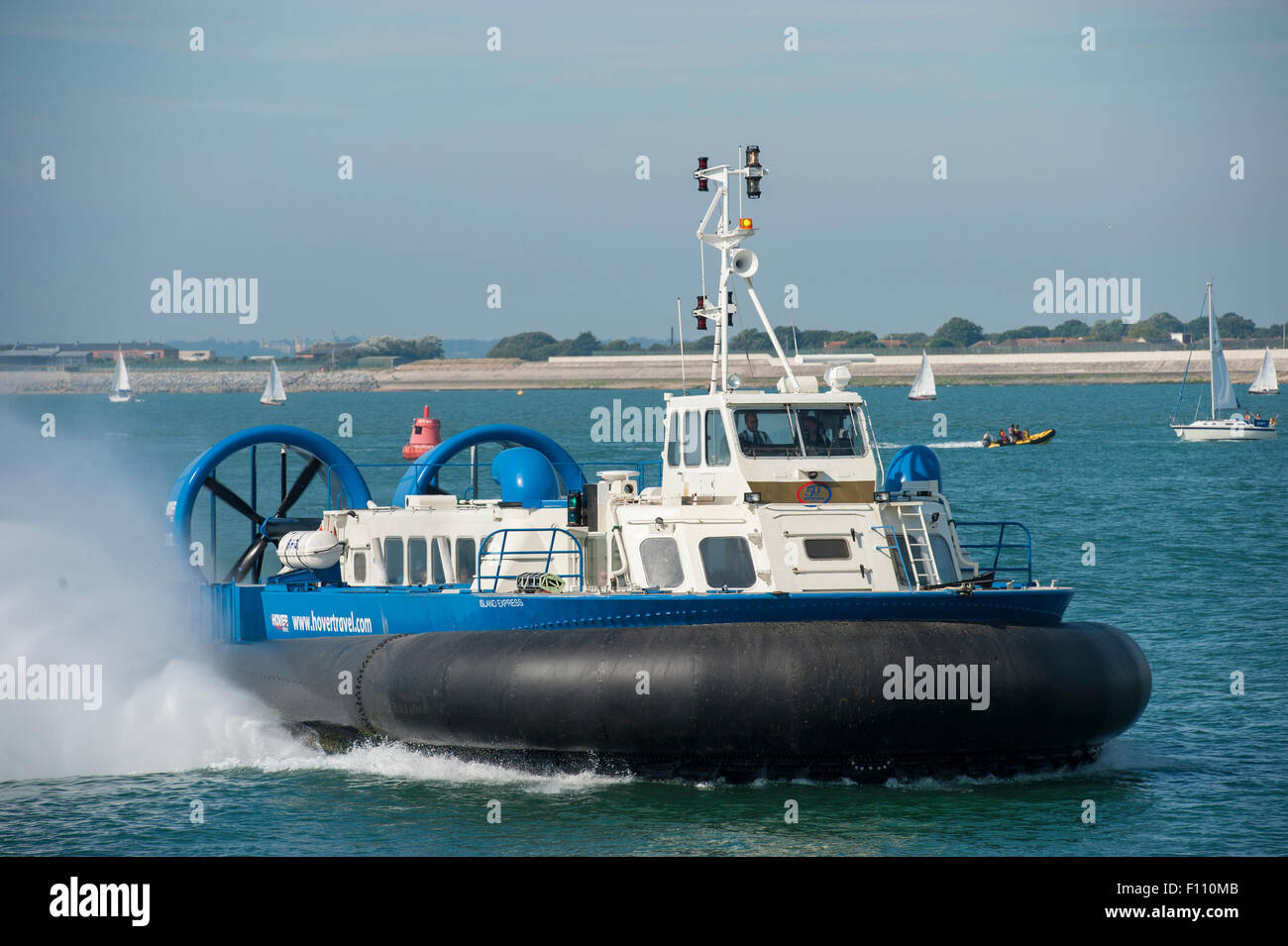 The Isle of Wight to Portsmouth to Ryde hovercraft Stock Photo