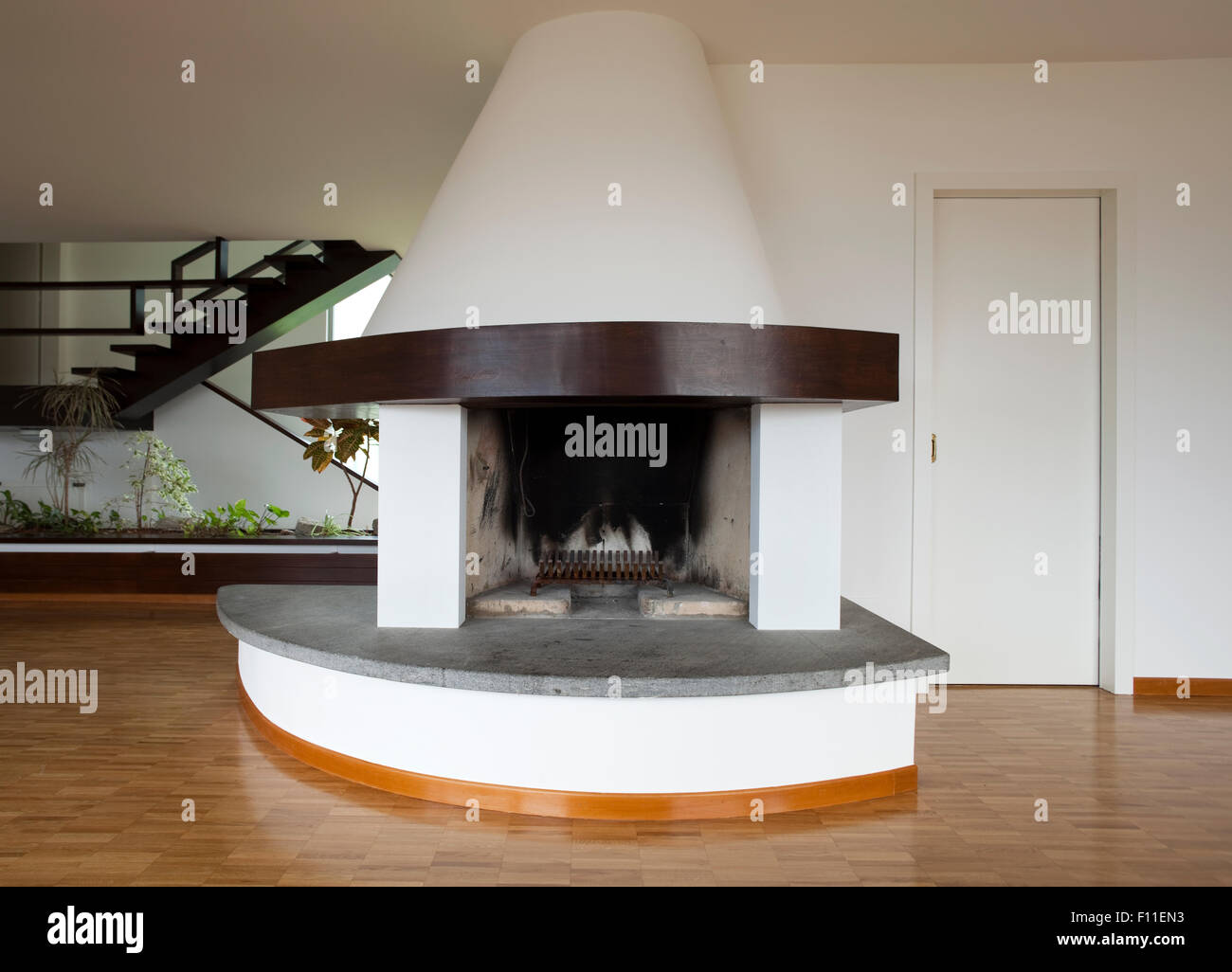 View of Best FiveM Housing & Garage Shells 2026: Premium Interiors Compatible ...