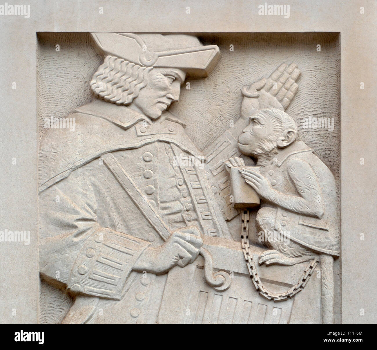 London, England, UK. Buchanan House (1934) 3 St James's Square, SW1. Facade detail by Newbury