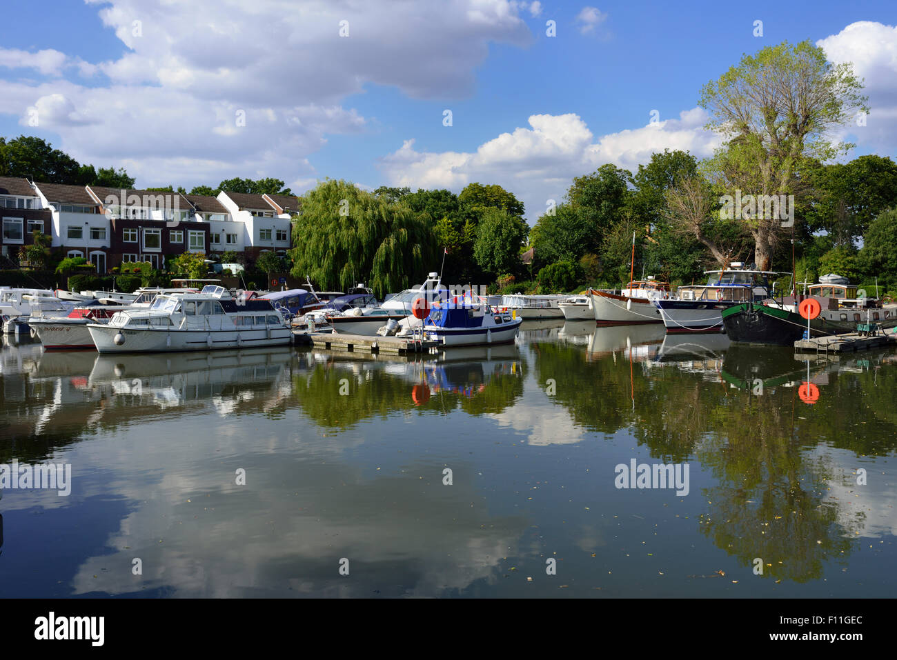 Chiswick Quay Marina, Ibis Lane, Hartington Road, London W4, United