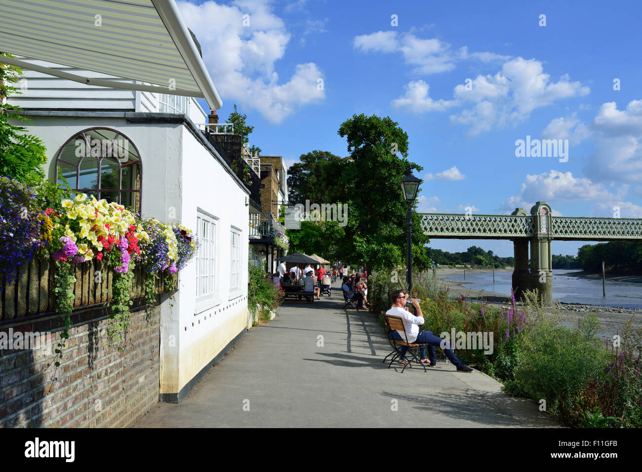 The City Barge, Thames Rd, Strand on the Green, Kew, London W4, United Kingdom Stock Photo