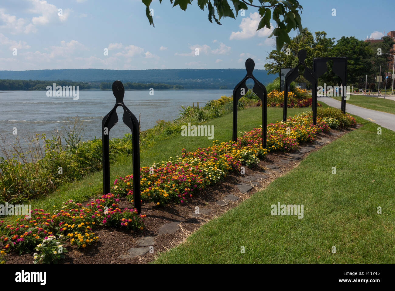 Peace garden at riverfront park in Harrisburg PA Stock Photo Alamy(02)