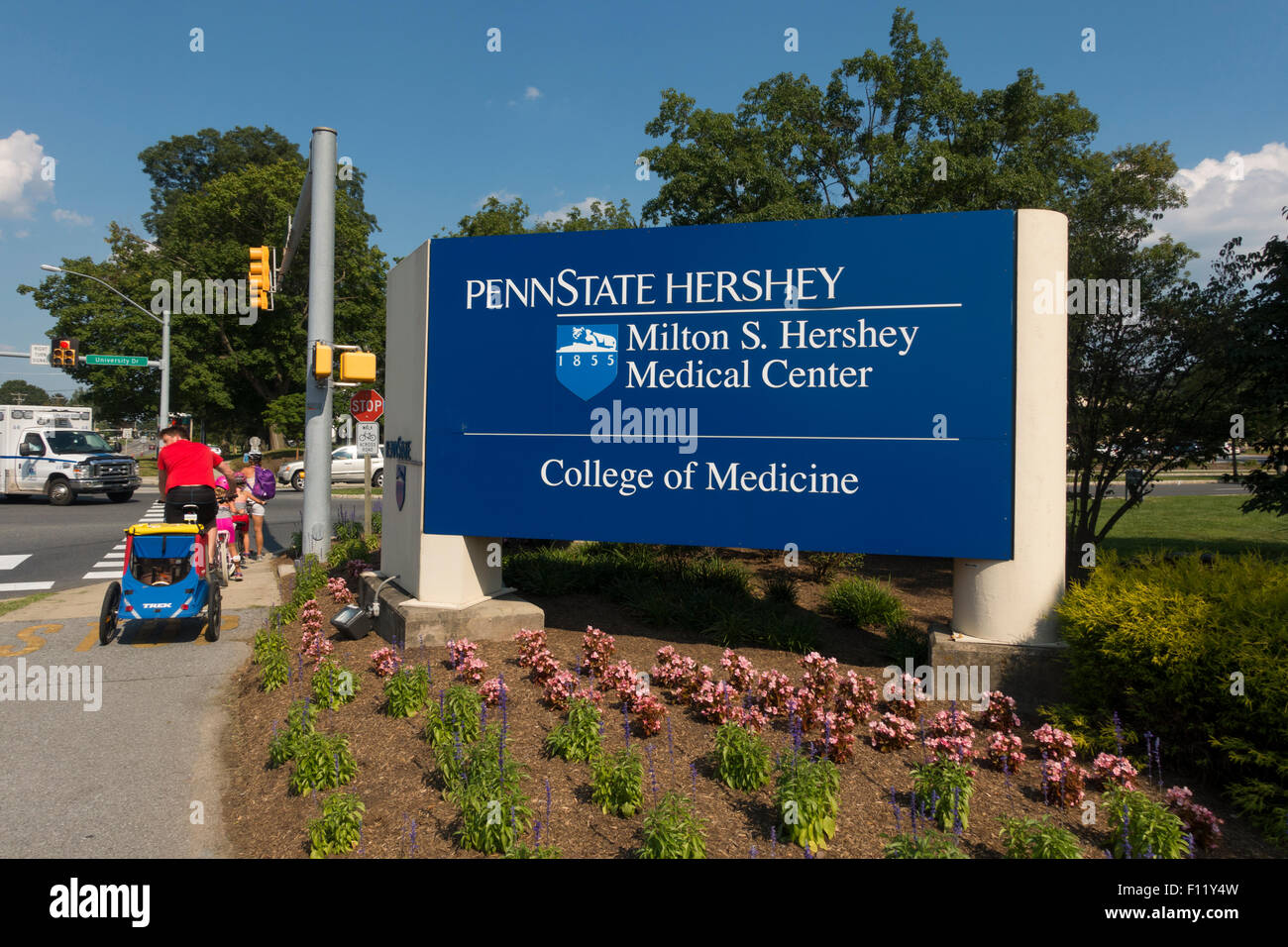 Penn State Hershey medical center Stock Photo Alamy
