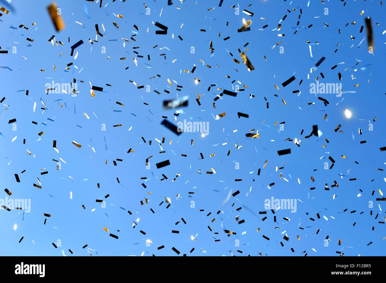 Confetti falling hires stock photography and images Alamy