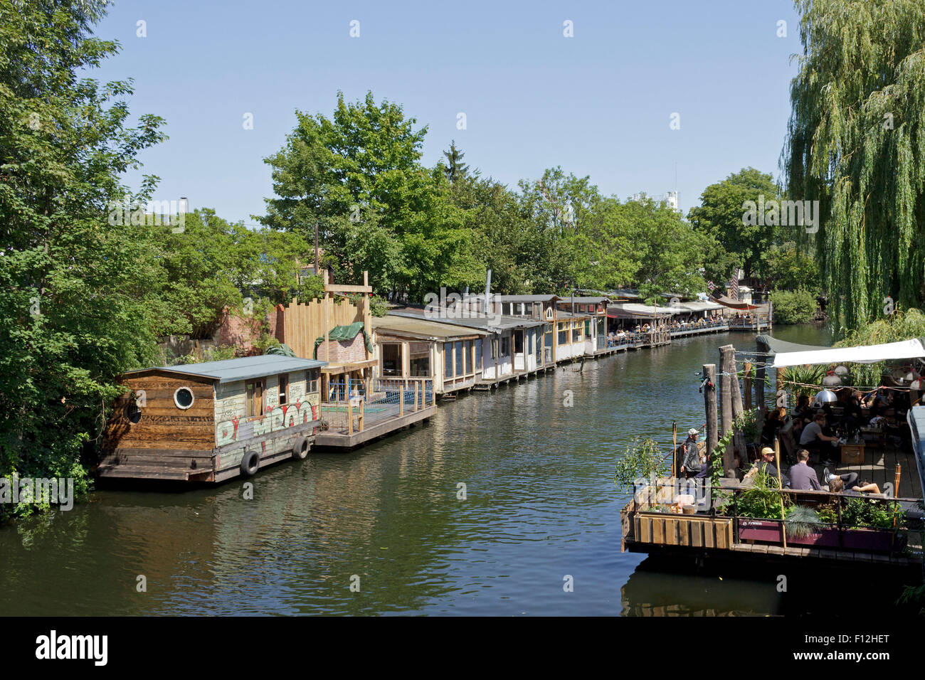 restaurants, Flutgraben, Kreuzberg, Berlin, Germany Stock Photo Alamy