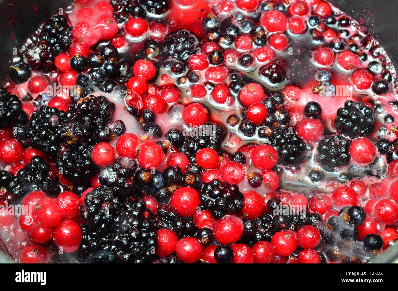 Jam making Fruits Stock Photo Alamy