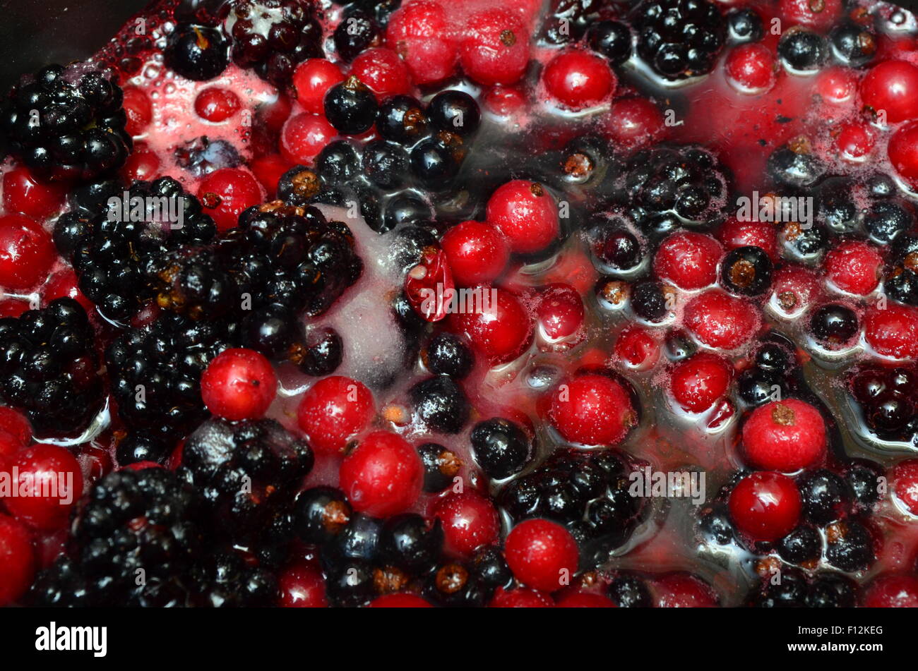 Jam making Fruits Stock Photo Alamy