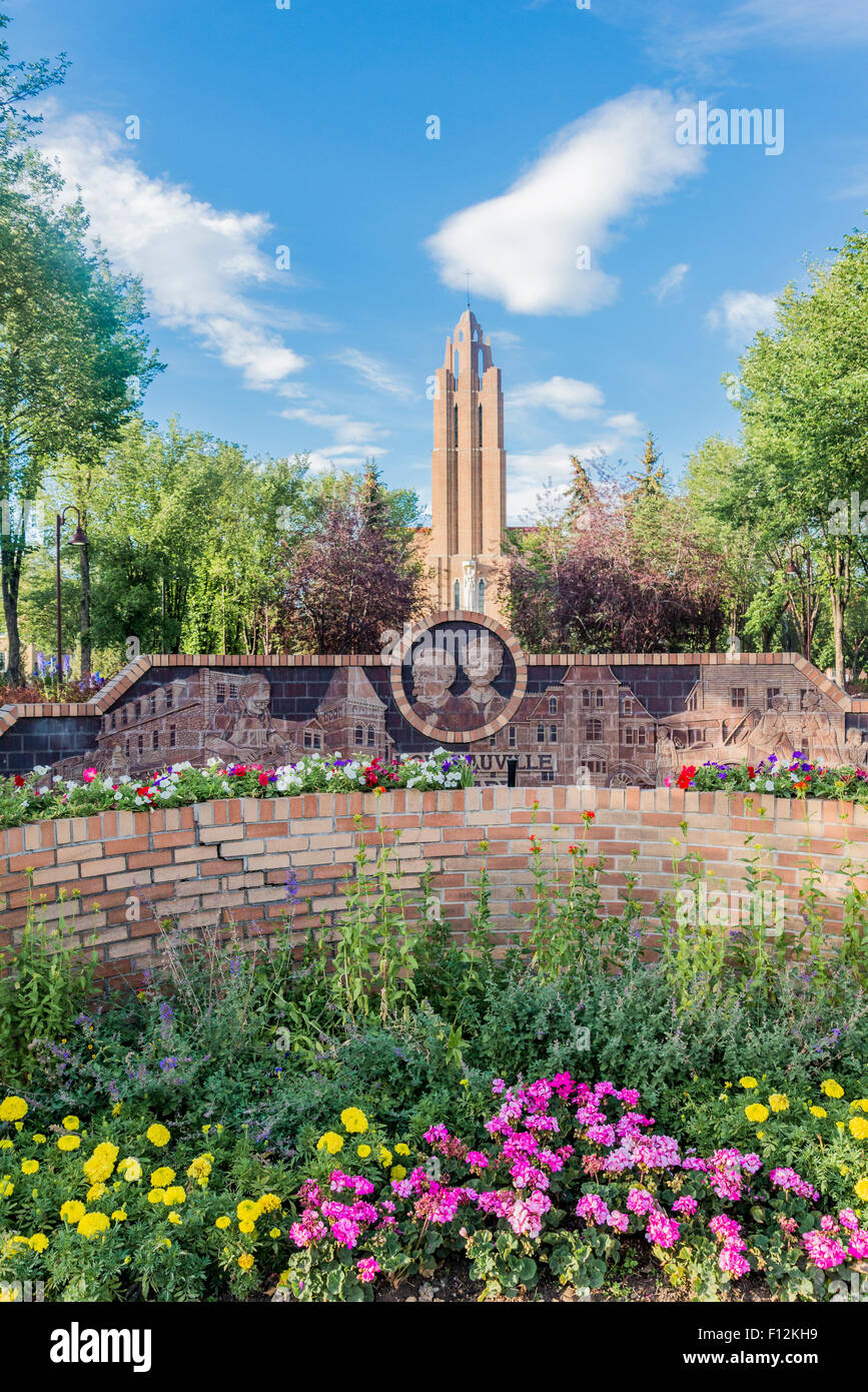 Calgary rouleauville square ist marys cathedral calgary hires stock