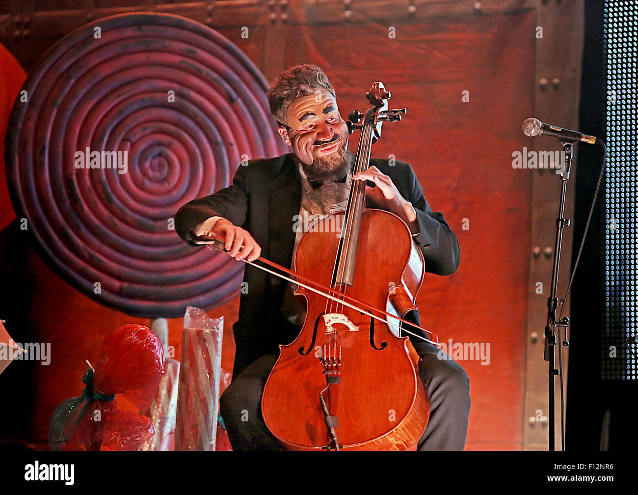 Primus Performing on Their 'Primus and the Chocolate Factory' tour at