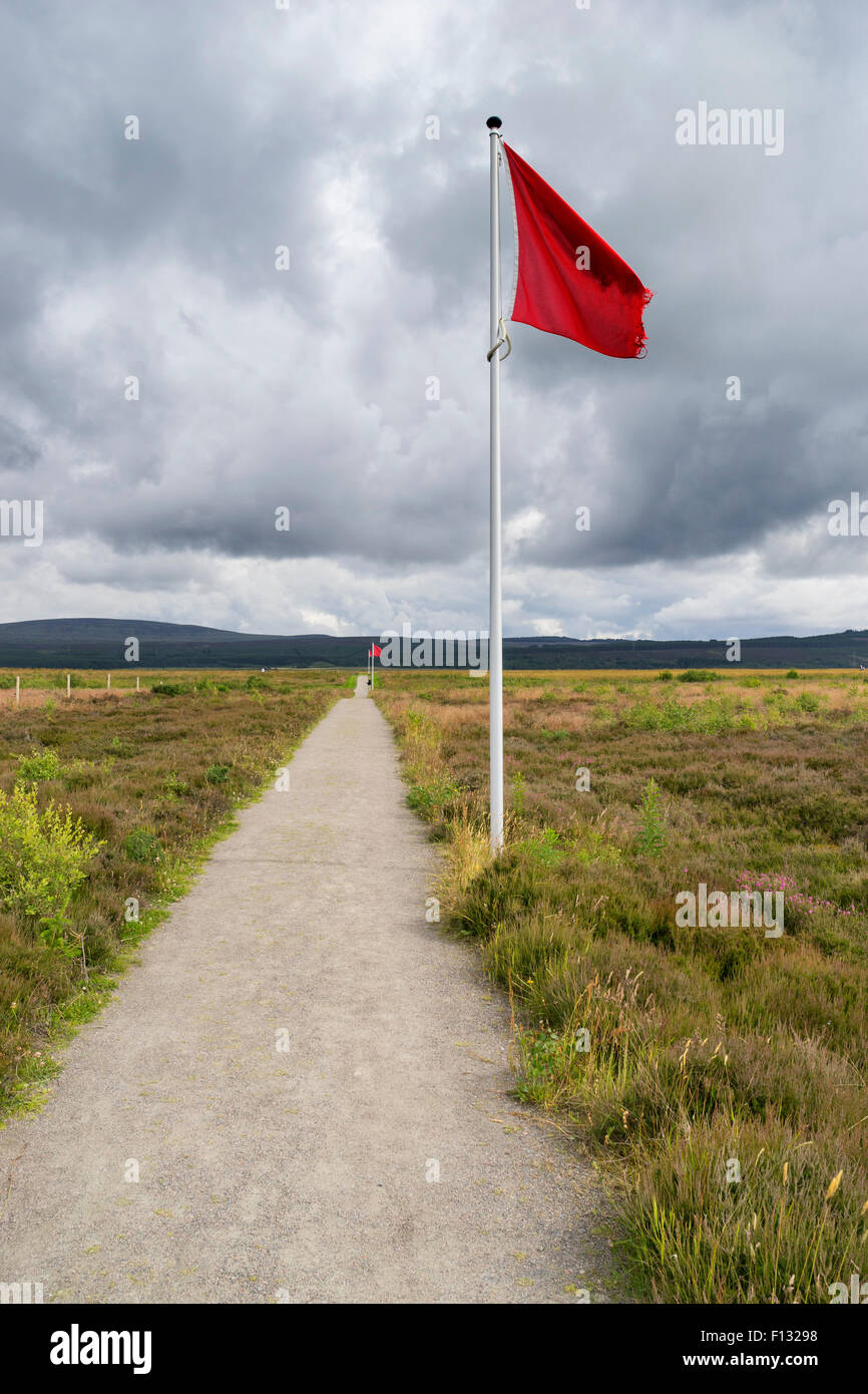 Flag indicating frontline of Government English army on  natural moorland at Culloden Moor former battlefield Scotland Stock Photo