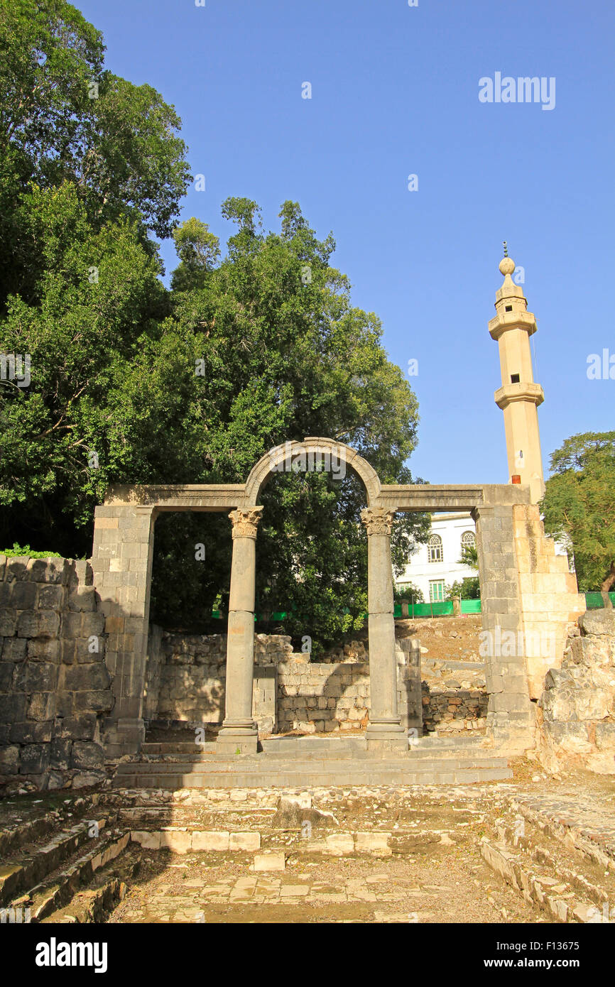 Israel, ruins of the Hall of the Pillars at the ancient Roman baths in Hamat Gader Stock Photo