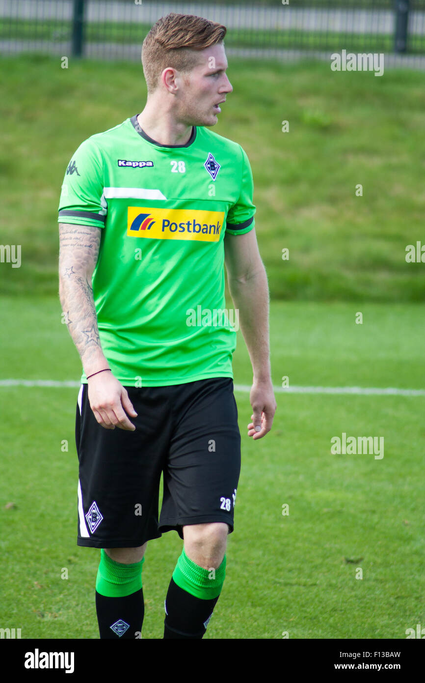 Mönchengladbach, Germany. 26th August, 2015. Professional football player Andre Hahn during training session of german football club VFL Borussia Mönchengladbach. Credit:  Daniel Kaesler/Alamy Live News Stock Photo