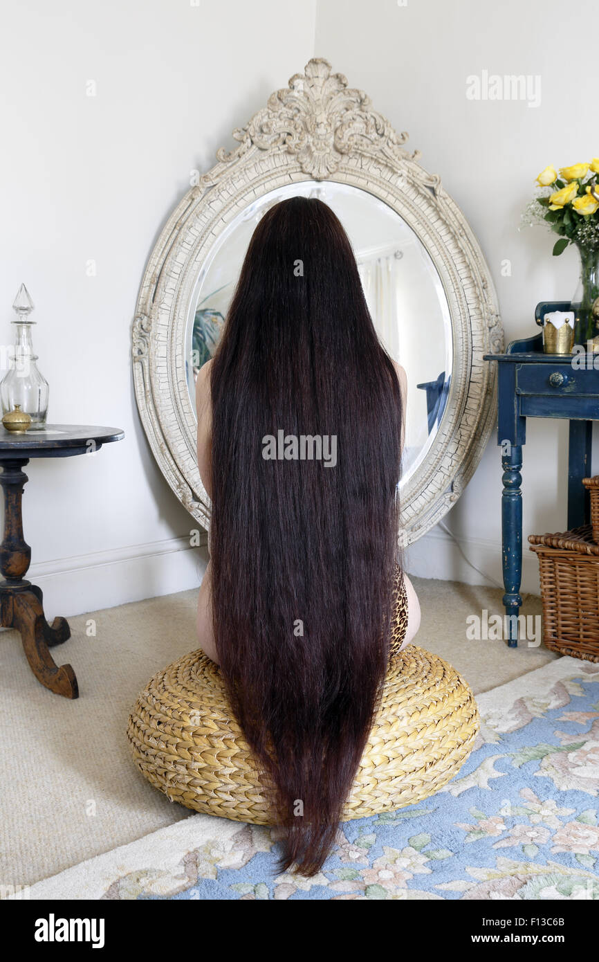 Very long hair woman hi-res stock photography and images - Alamy