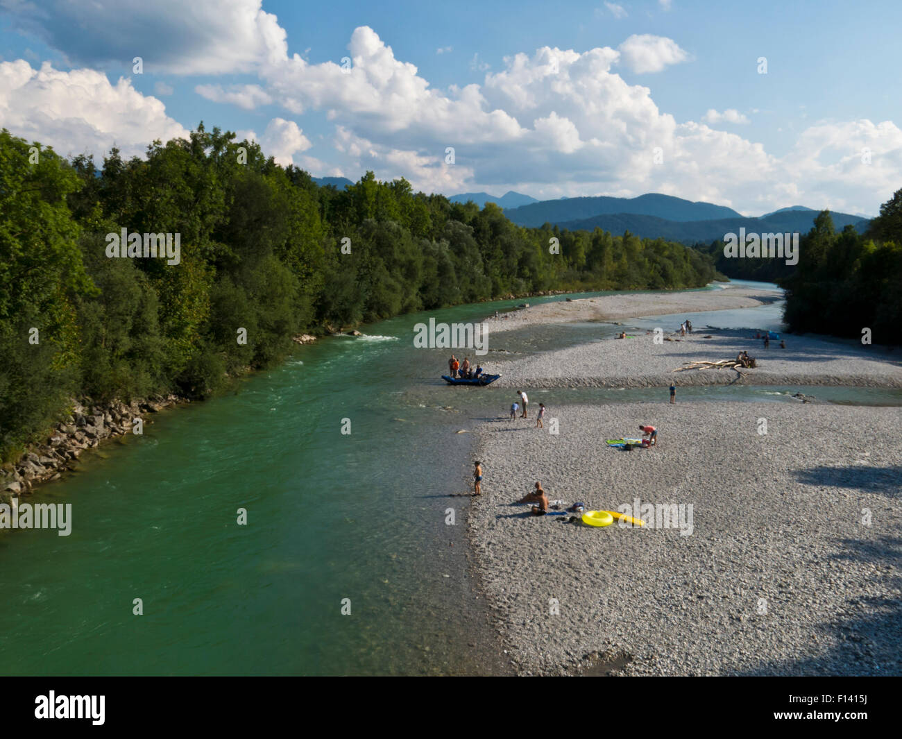 Fluss Isar bei Lenggries in Bayern Stock Photo