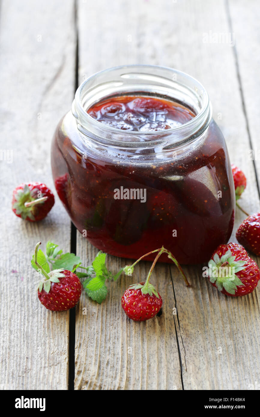 Strawberry jam in a glass jar hi-res stock photography and images - Alamy