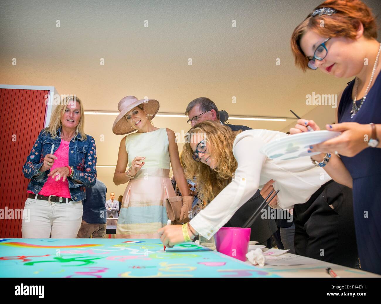 Laren, The Netherlands. 26th Aug, 2015. Queen Maxima of The Netherlands opens the Papageno house in Laren, The Netherlands, 26 August 2015. At the house youth with autism learn to live independently and take part in work experience and offers an restaurant and theater where the youth can work in. Photo: Patrick van Katwijk/ POINT DE VUE OUT - NO WIRE SERVICE-/dpa/Alamy Live News Stock Photo